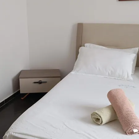 Durres Beach Apartment Apartament *